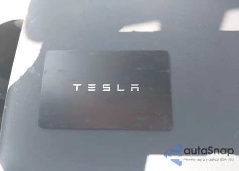 2024 Tesla Model Y Long Range Dual Motor All-Wheel Drive из США, поврежденный, VIN 7SAYGAEEXRF208493